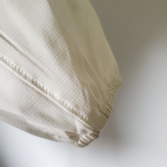 DKNY Couture Style Sculpted Poet Blouse Faux Wrap Balloon Sleeve Collared V Neck - Picture 8 of 10